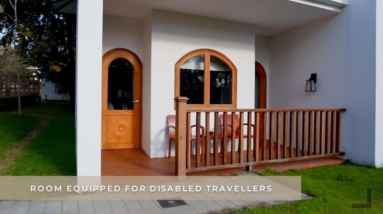 Sanctum Inle Resort Inle Lake Exterior photo